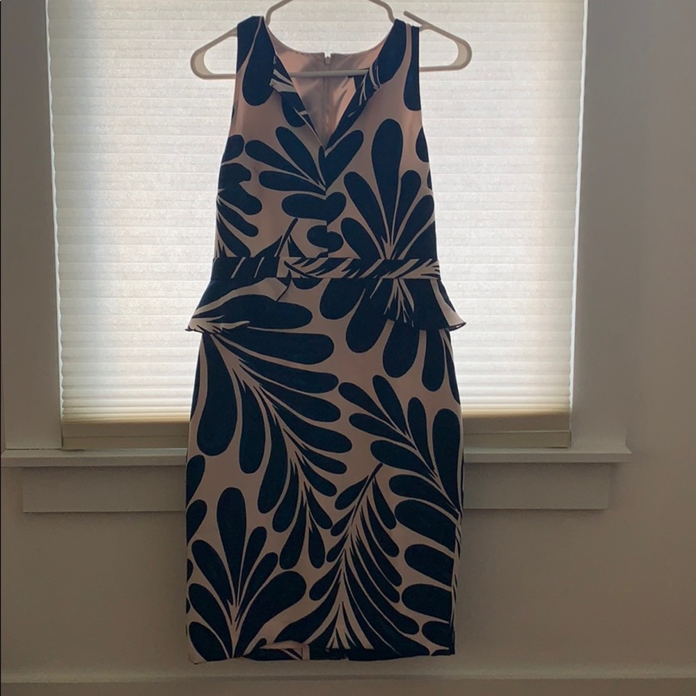 Ann Taylor Factor sleeveless  Knee length dress